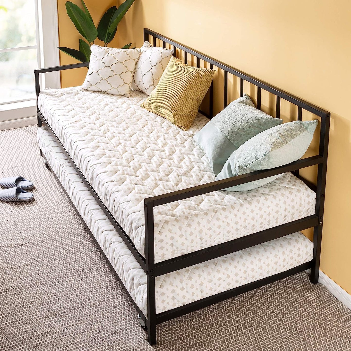 Metal Daybed with Trundle, Mattress Foundation with Steel Slat Support, Easy Assembly, Twin