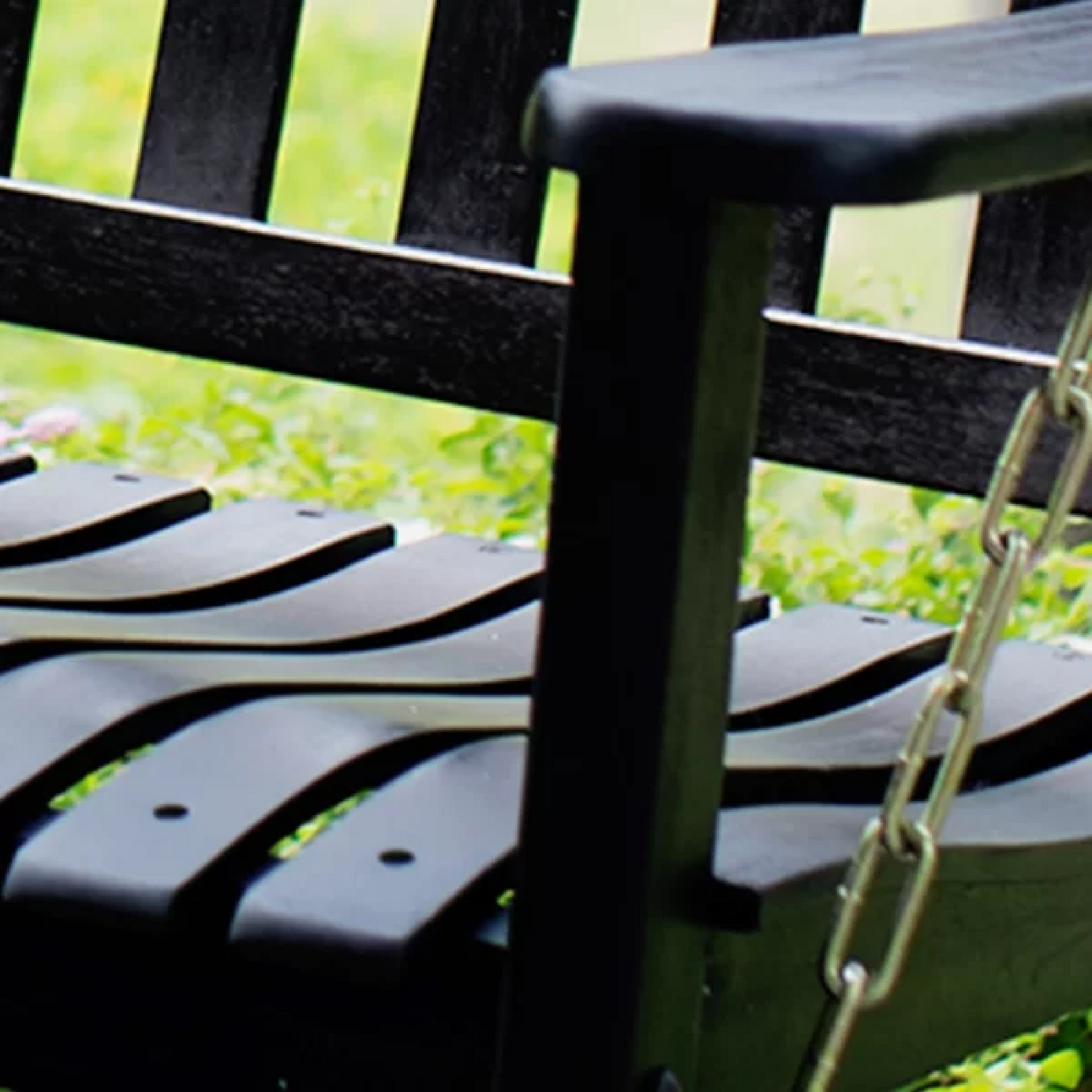 Mahogany Outdoor Hanging Porch Swing Black