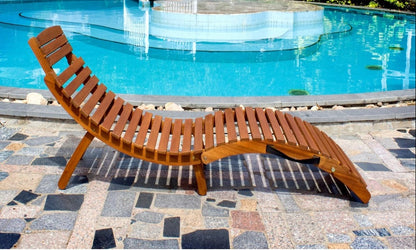 Solid Wooden Indoor and Outdoor Curved Folding Lounger